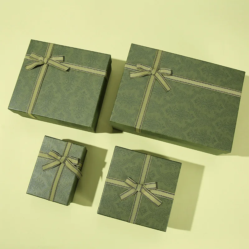 Wholesale Hot Selling Latest Fashion Design Green Paper Gift Packaging Boxes for Skincare