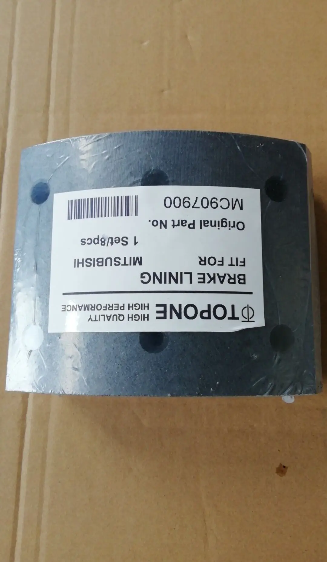 Hot Selling MC907900 Semi-Metallic Factory Brake Roll Lining For MITSUBISHI Truck Car Brake Lining