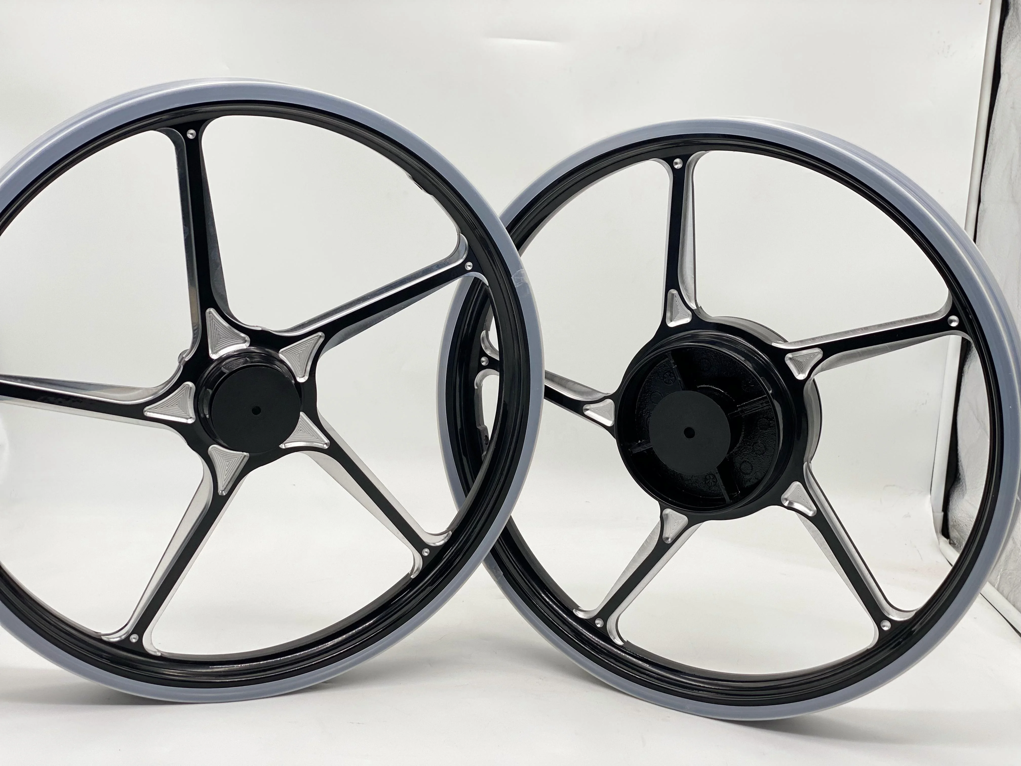 SPORT RIM FG511 y15/y15zr/lc135 Motorcycle Wheel CNC custom wheel supermotor Wheel