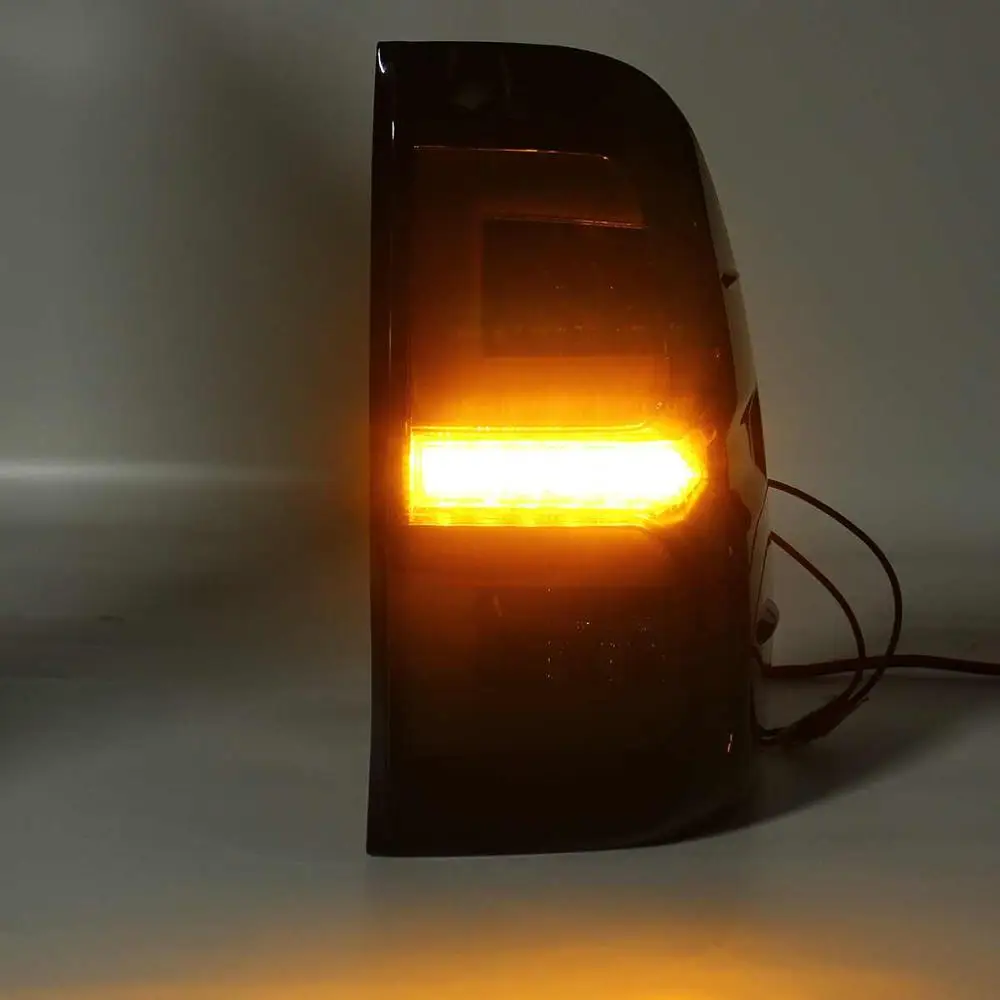 Горячие автомобильные дымовые светодиодные задние фонари для Toyota Hilux Revo M70 2015 2016 2017 2018 Стайлинг тормозные ходовые огни Drl