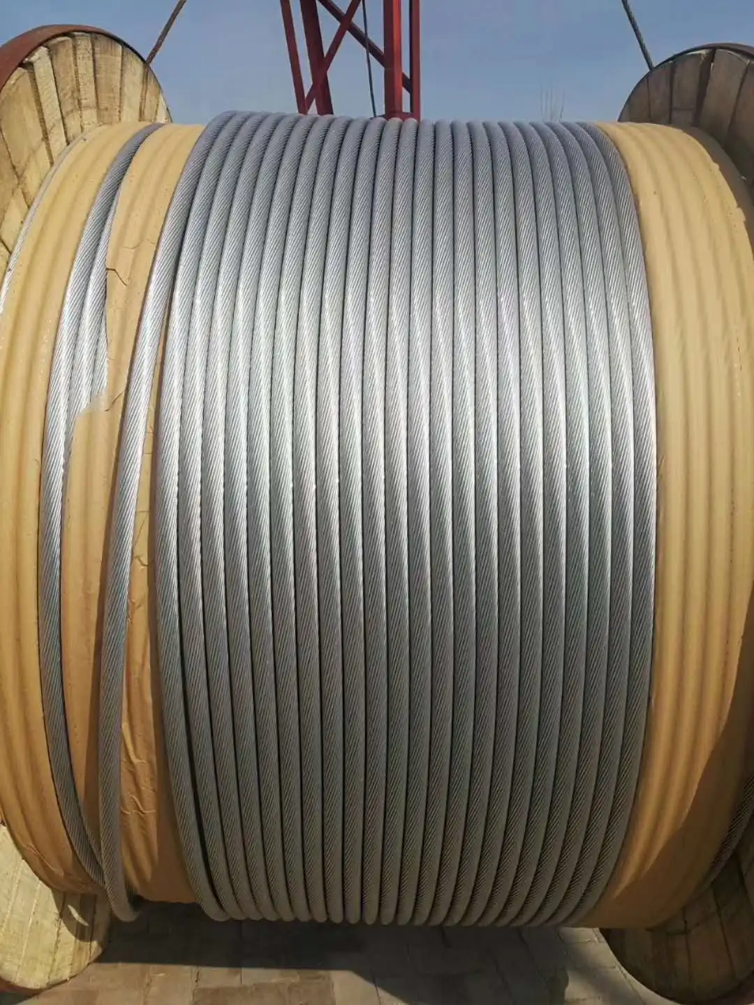 
LGJ-70/10 High quality wire direct deal ACSR Convenient transportation and installation 