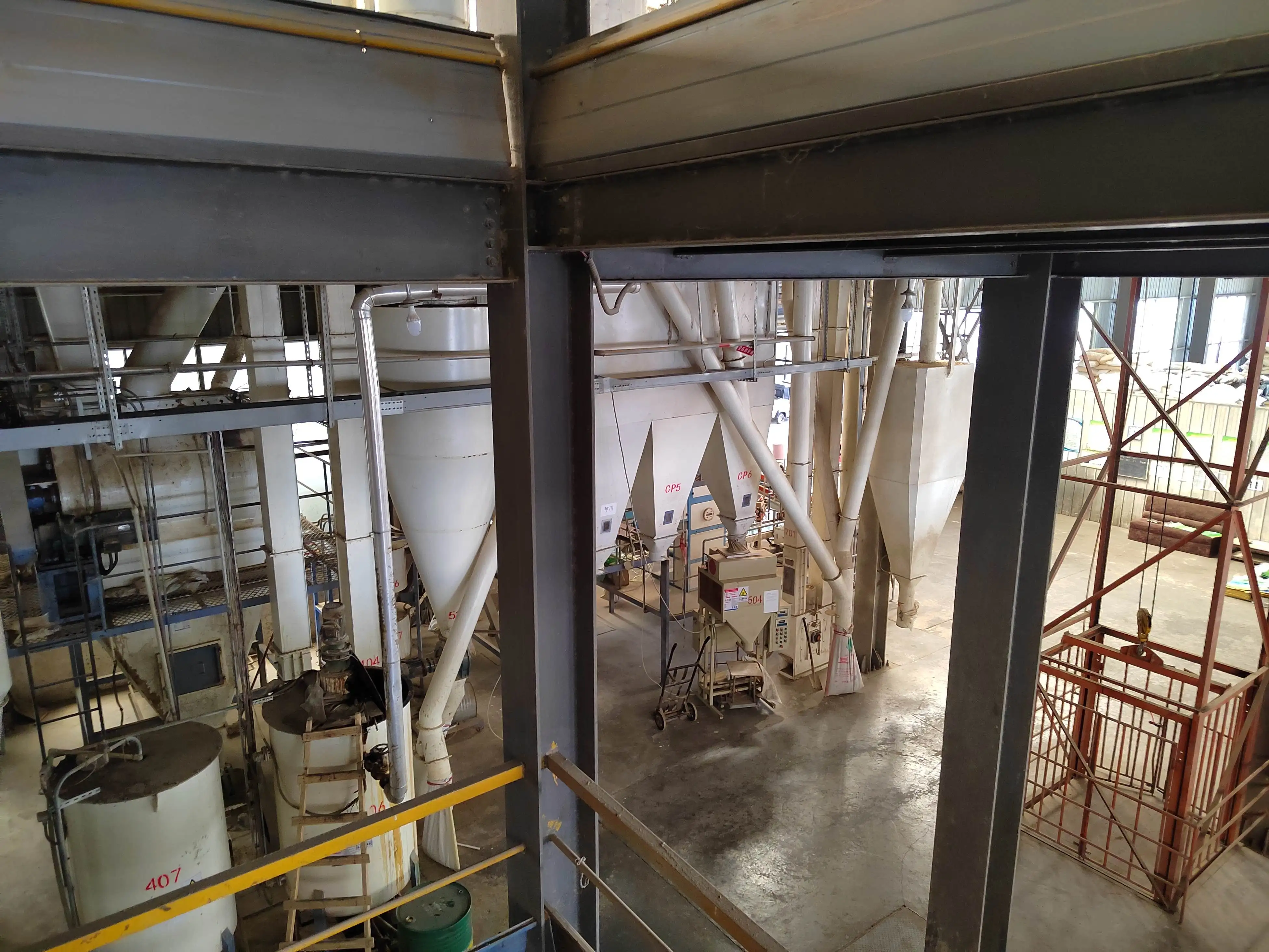 Feed Mill Plant 25Ton Poultry Livestock Mash Feed Making Plant