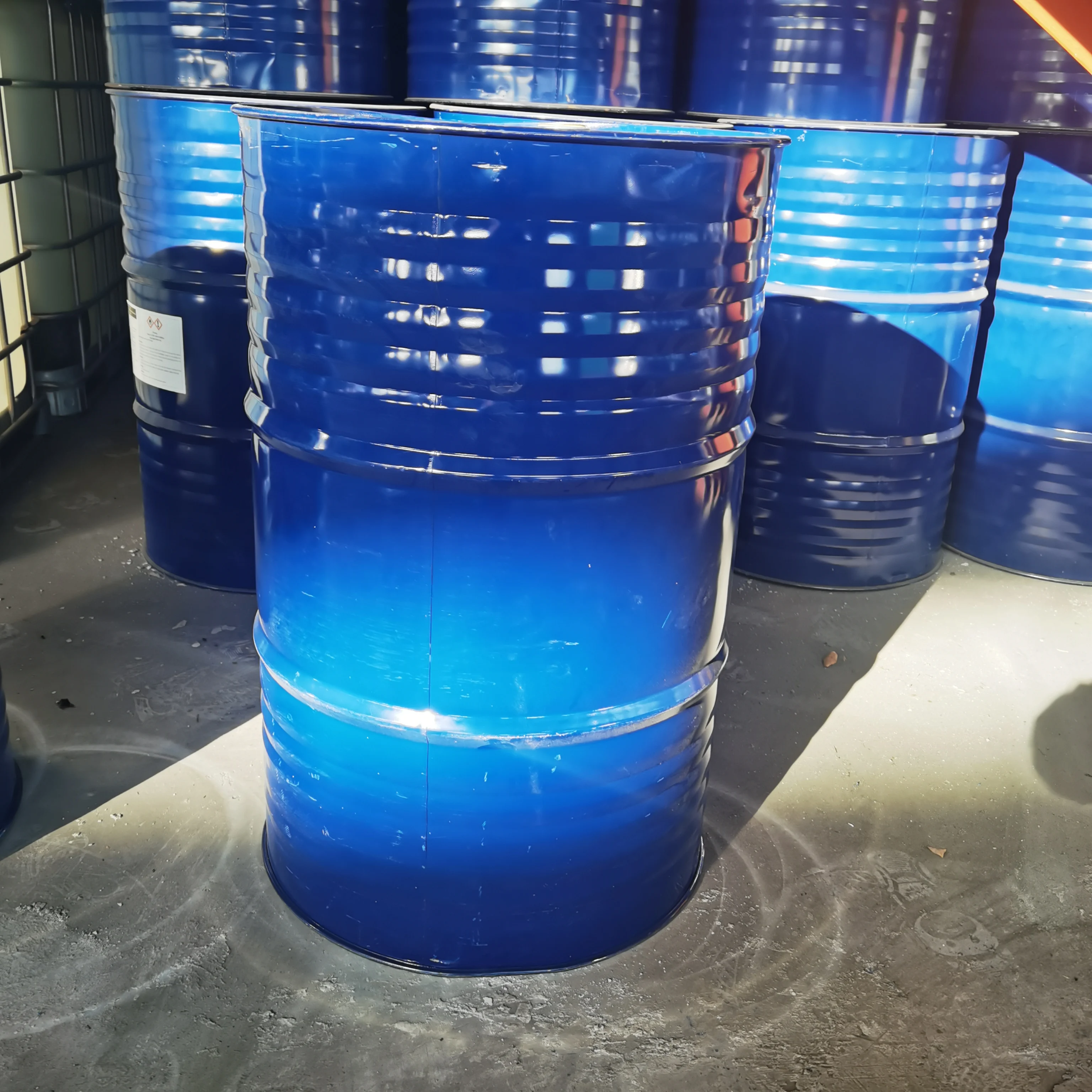 Aniline CAS:62-53-3 Purity:99.95% Industrial Grade Factory Supply Colorless oily flammable liquid