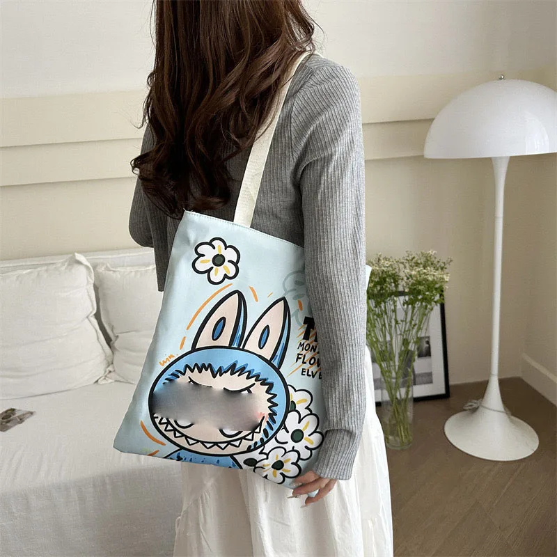 Wholesale high-quality labu multifunctional canvas bag capacity student shoulder bag for class shopping zipper mom bag