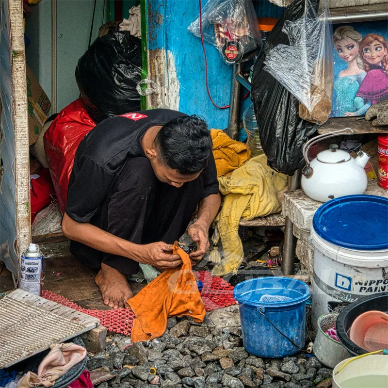 Textile Waste Recycling cloth scraps shop cleaning mixed color industrial cleaning rags 100% cotton t shirt rags