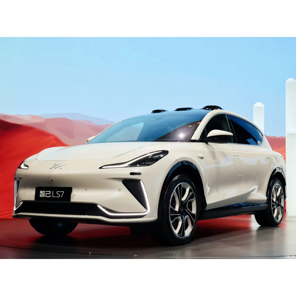 2023 IM LS7 EV б/у большой внедорожник электрический автомобиль Zhiji модель с IM-двигателем новый китайский энергетический