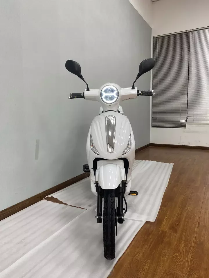 1000W power 70km/h max speed outdoor sport brushless motor 48v 40AH electric motorcycle or scooter