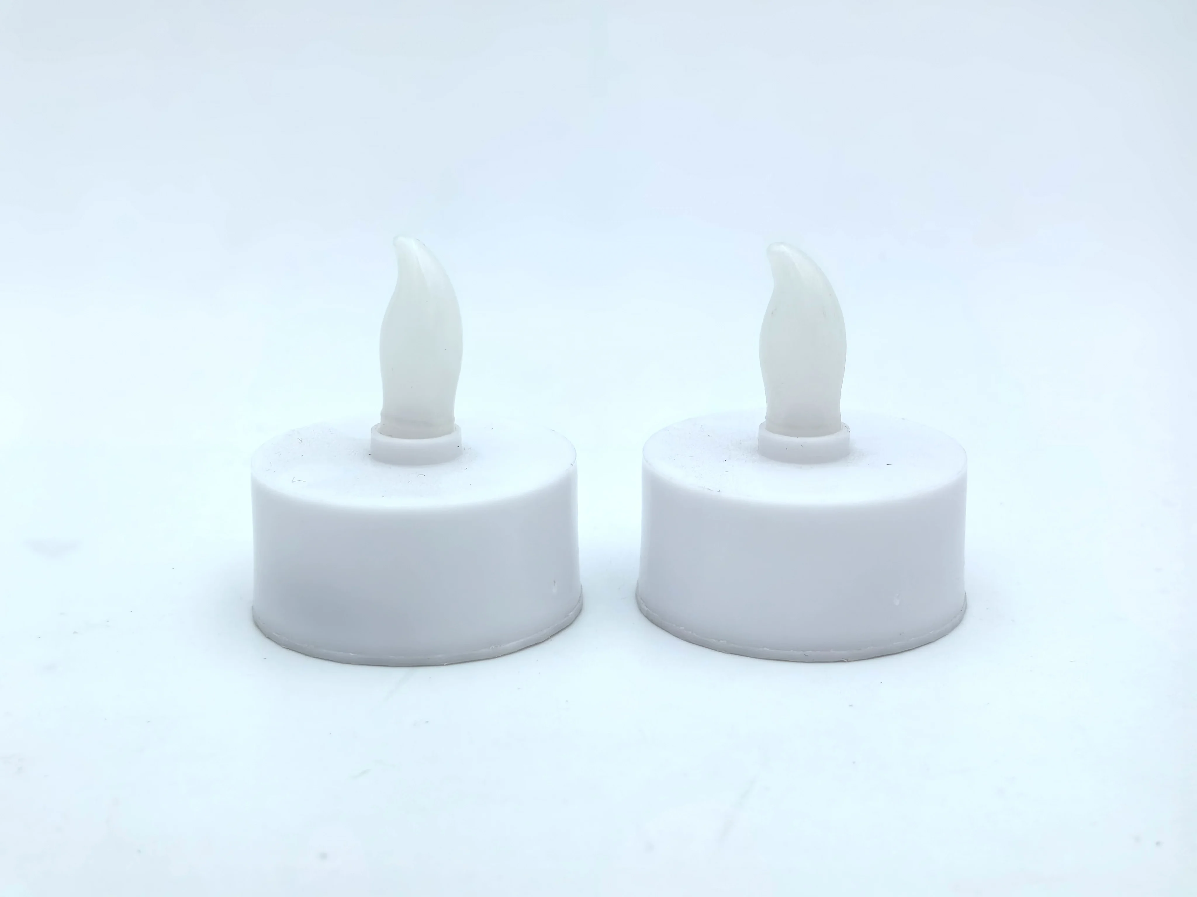 12Pack Flameless Led Plastic Tealight Candles White Led tea light