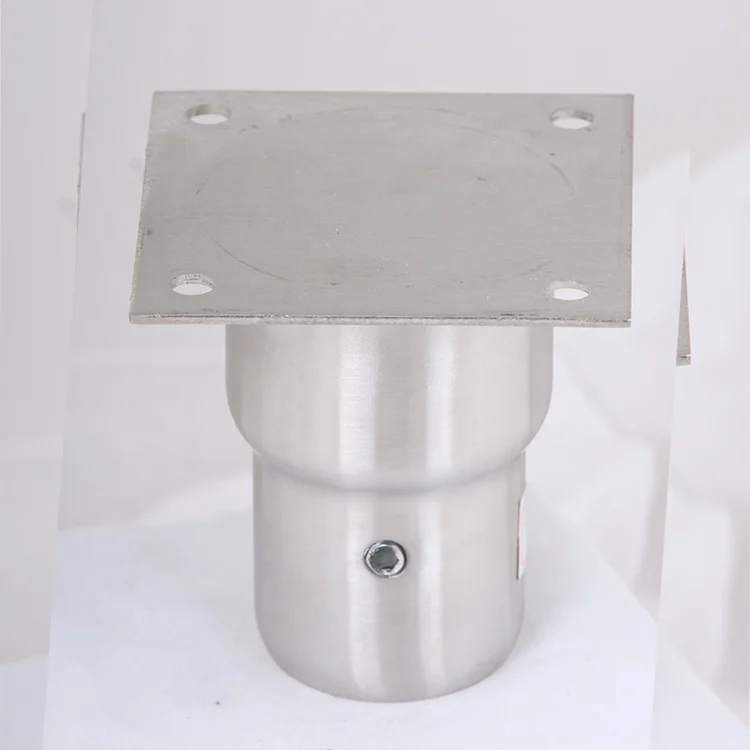 1-1/2 дюйма, 38 мм, гнездо из нержавеющей стали с фланцевым верхом и расклешенным корпусом