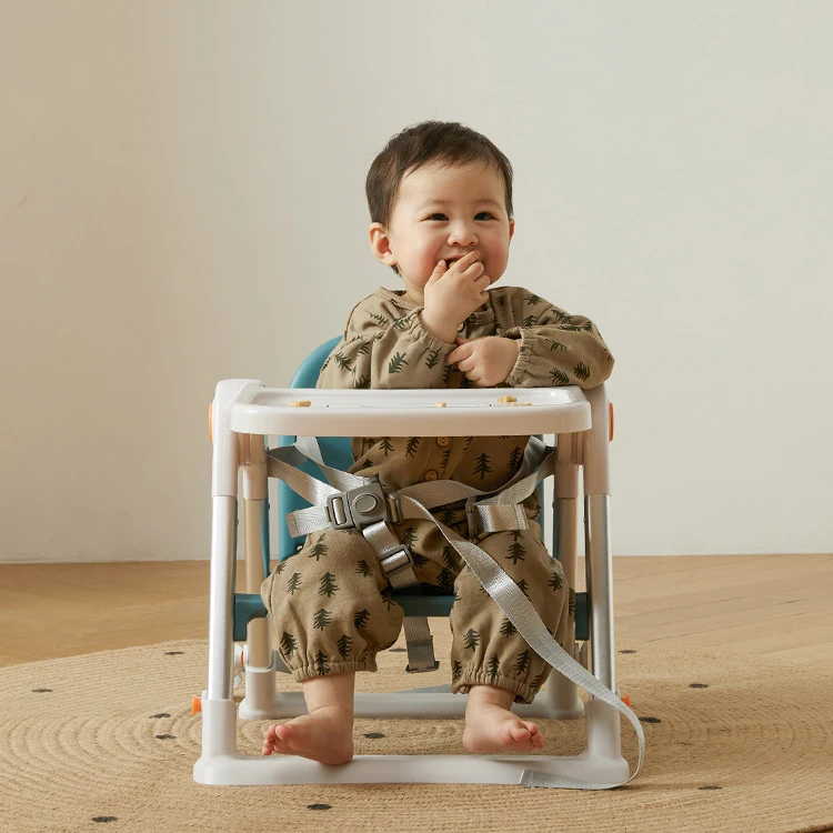 Wholesale Cheap Plastic Chair for Kids Toddler Eating Training Foldable Portable Baby Feeding Chair with Dining Tray