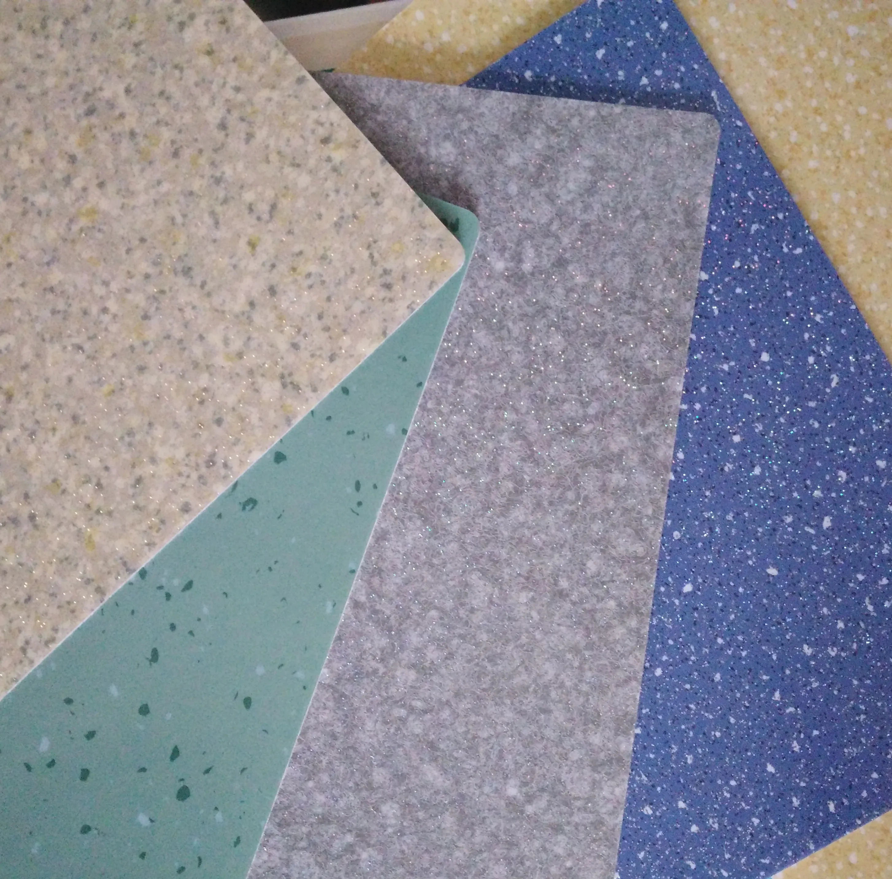 Non-Slip Good Quality Out door Vinyl PVC Flooring Roll For Transportation bus flooring material