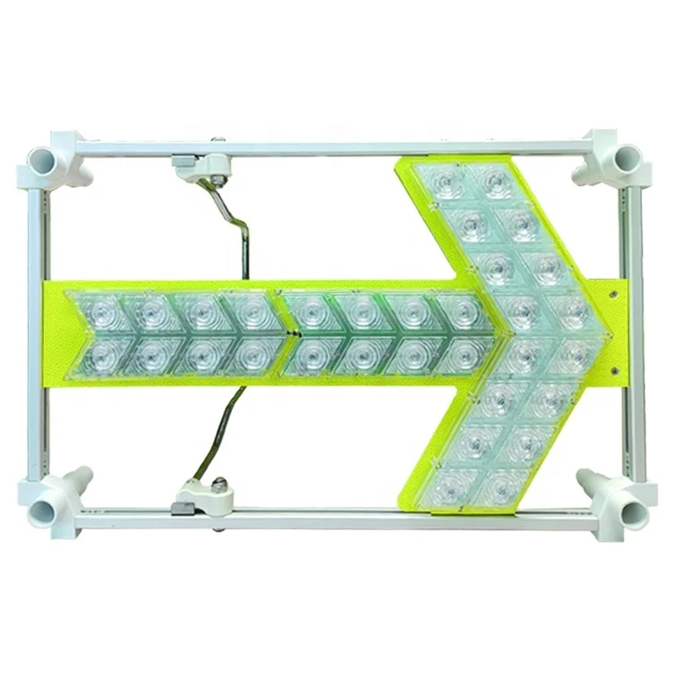 Custom Traffic Safety Product Outside Road Arrow Sign High Bright Solar Led Arrow Sign