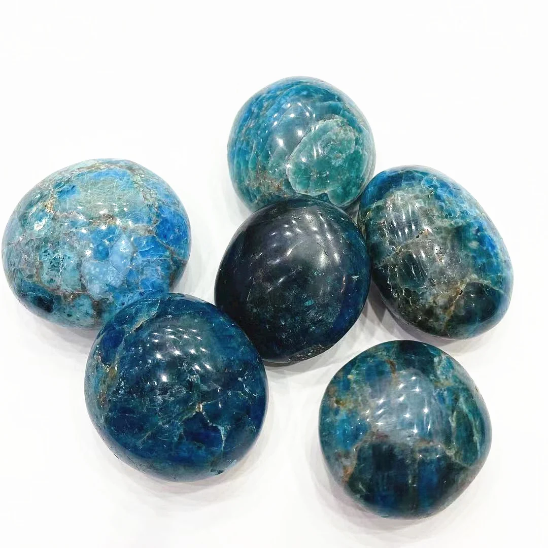 Natural Irregularly Healing Reiki Massage Gemstones Quartz Apatite Palm Stones