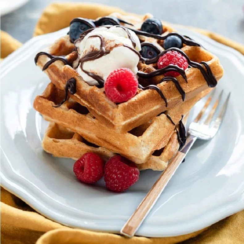 Easy Handle Portable Waffle Maker 2-Slice Square Nonstick Mini Waffle Maker