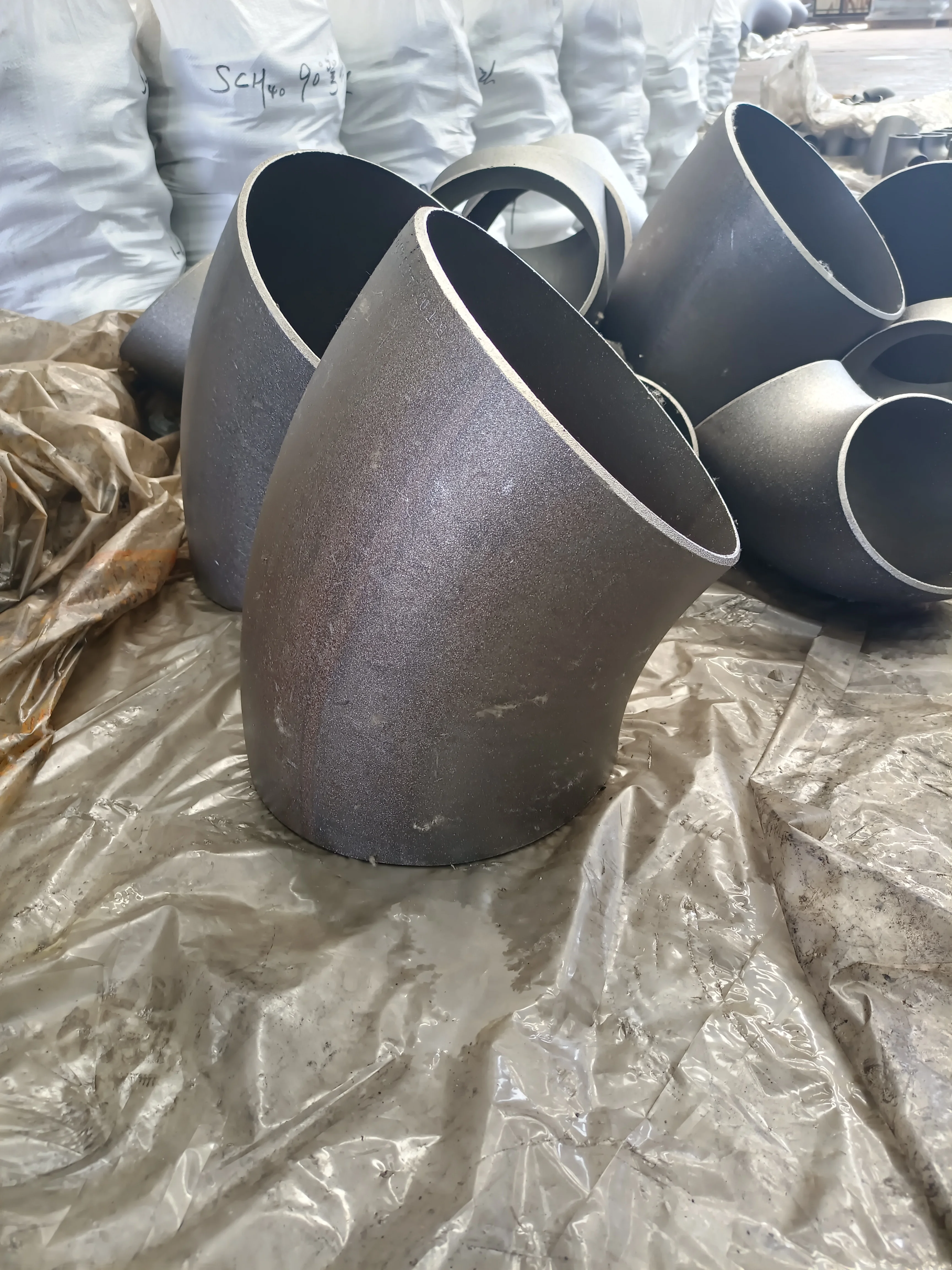 45 90 180 degree ANSI ASTM Pipe Fittings- Elbow of Varnish Painting