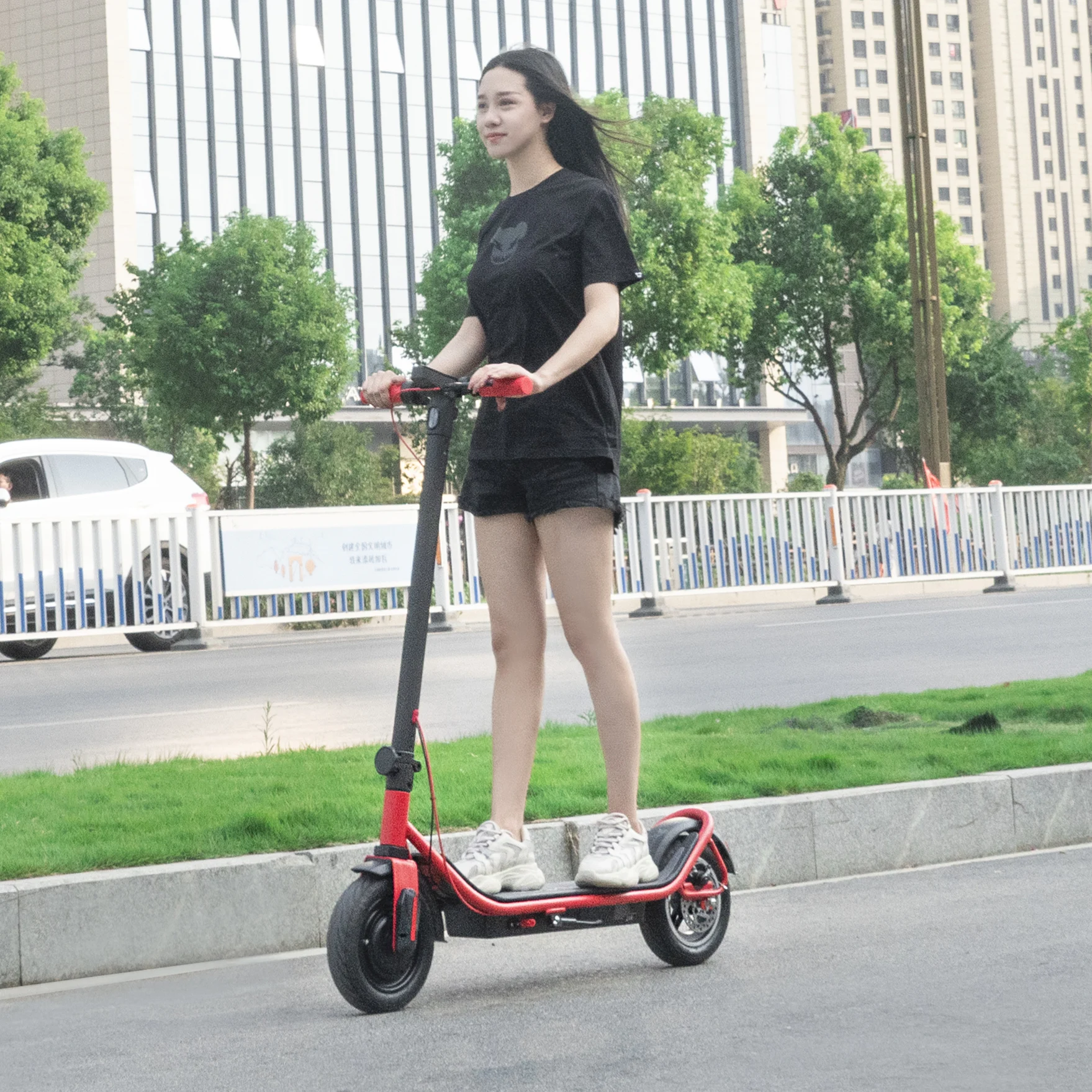 Urban drift S006 escooter Big capacity10AH battery 45KM long range 350W motor adults city electric scooter
