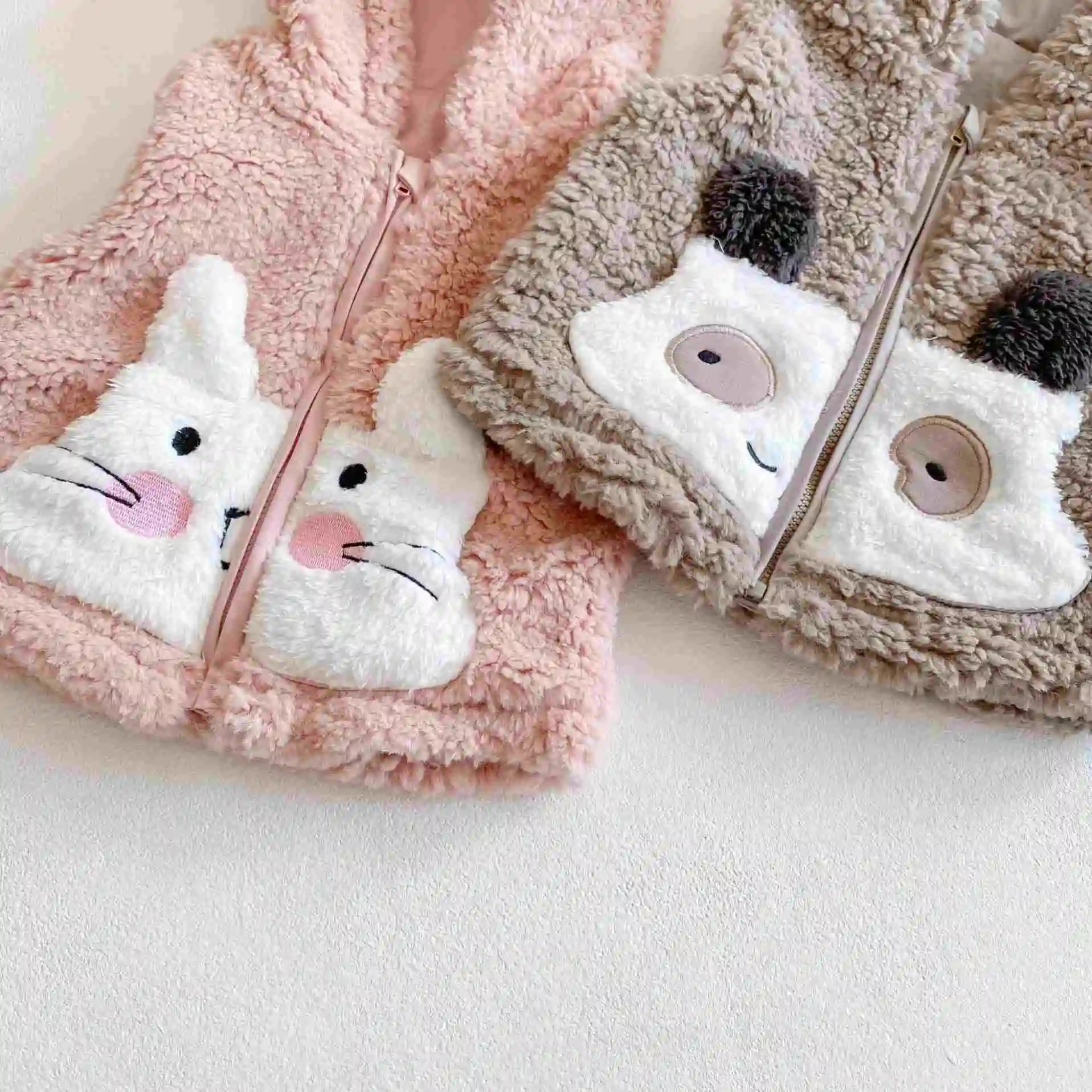 
New Winter Baby Clothes Rompers Cardigan Rabbit Panda Cashmere Vest 