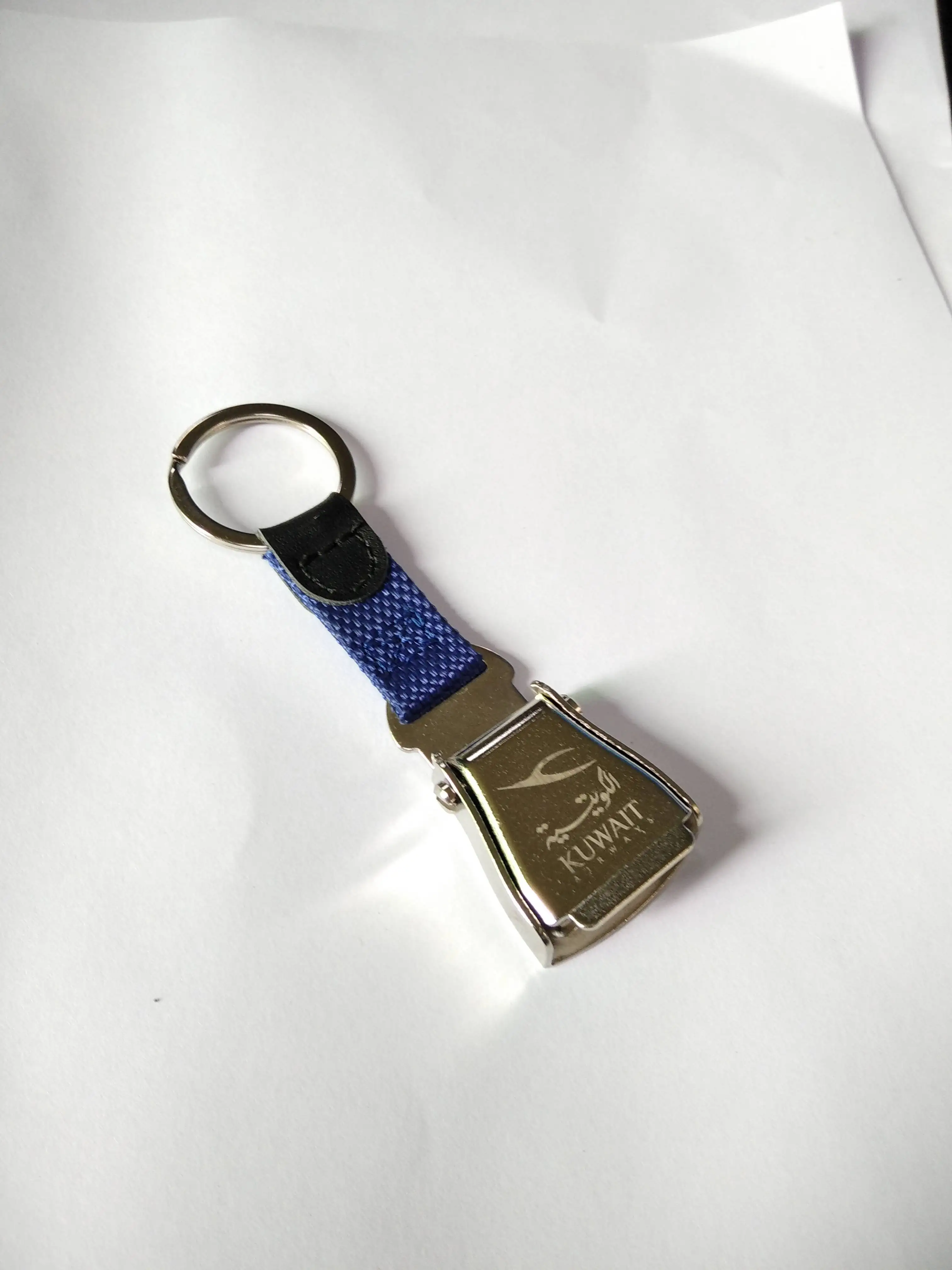 Custom wholesale aviation safety buckle mini metal airline seatbelt buckle keychain