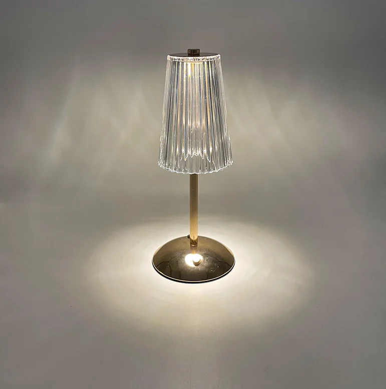 Беспроводная перезаряжаемая позолоченная металлическая акриловая лампа для бара современная светодиодная настольная с usb-портом гостиной