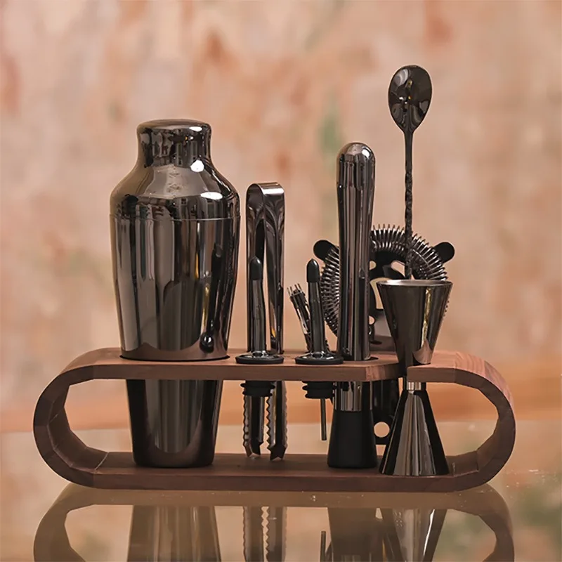 China Wholesale Manufacturer Low Price Cobbler Stainless Steel Cocktail Shaker & Shaker Set with Bamboo Stand