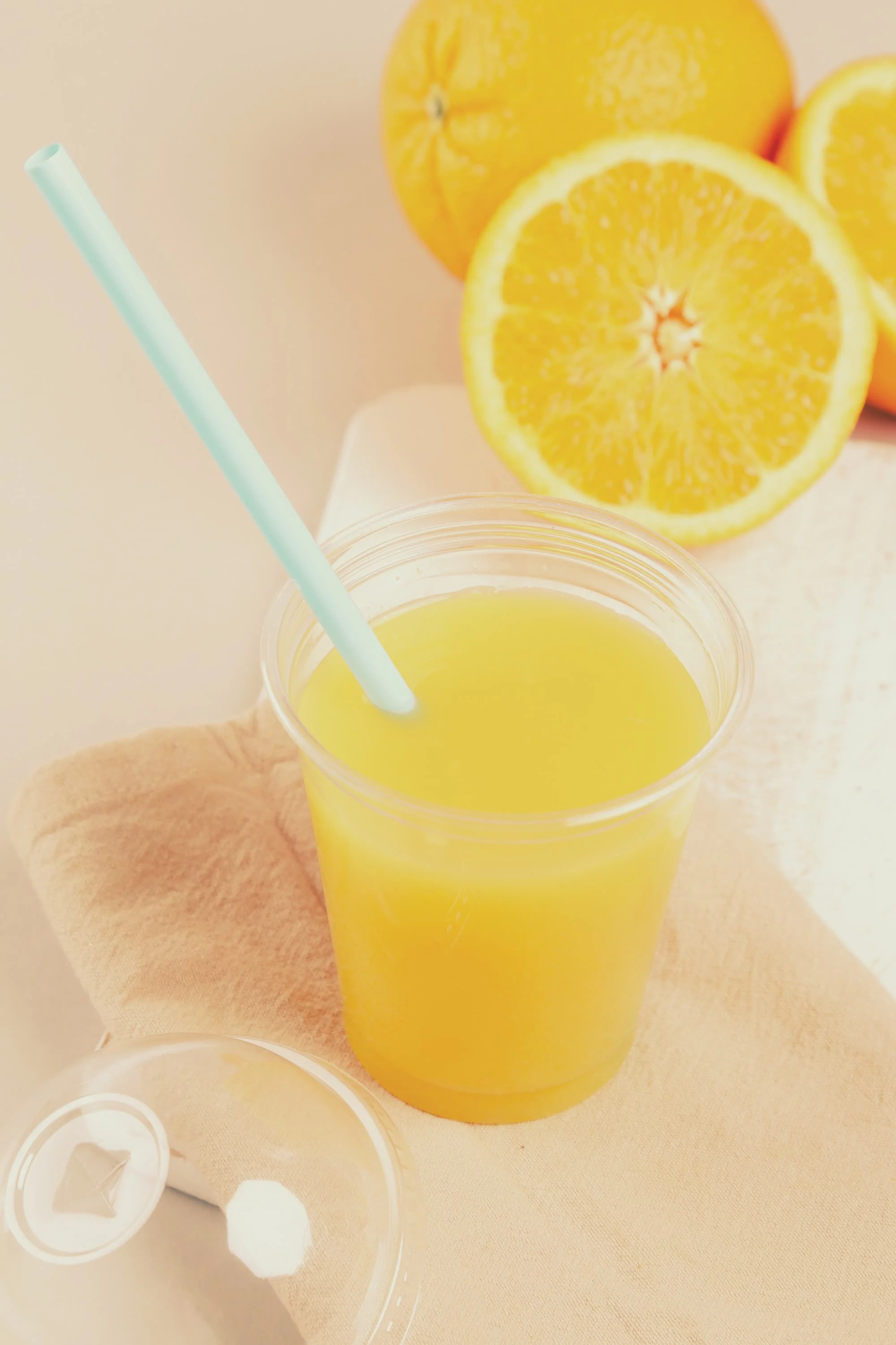 Manufacturer Direct Sales of High-quality Durable Disposable Plastic Cups Made Environmentally Friendly Material