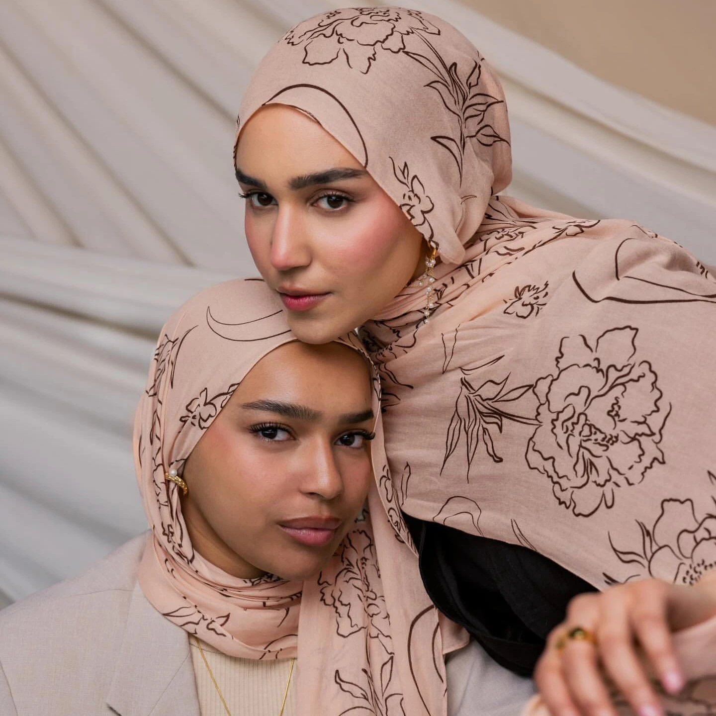 Custom High Quality Printed Modal Fabric Scarf 70*180 CM New Arrival Modal Low MOQ Custom Print Muslim Stylish Hijab