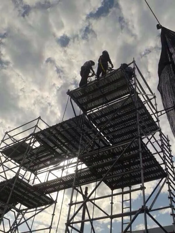 Allround Layher Ringlock Scaffolding System For Building Work