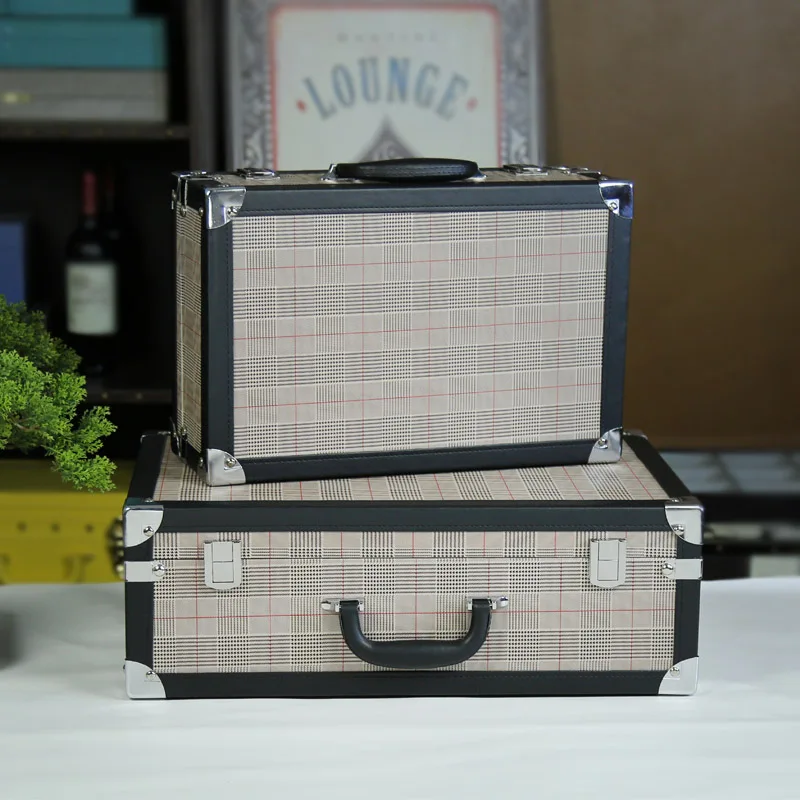 Decorative Wooden Storage Trunk Set of 3 Pu Suitcase Old-Fashioned Antique Luggage Box case with Handle