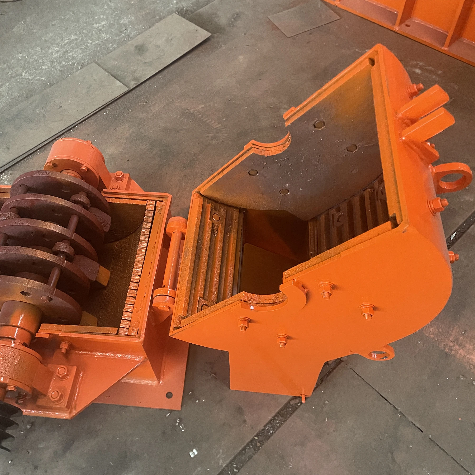 Quality guaranteed mini sand crusher quarry stone crusher diesel hammer crusher