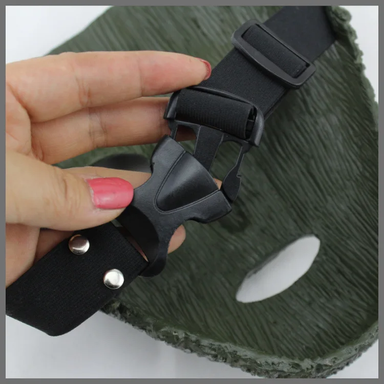 God of Mischief Masquerade Replica Cosplay Costume Prop Cameron Diaz Rocky Halloween Resin Mask Jin Carrey Venetian Mask