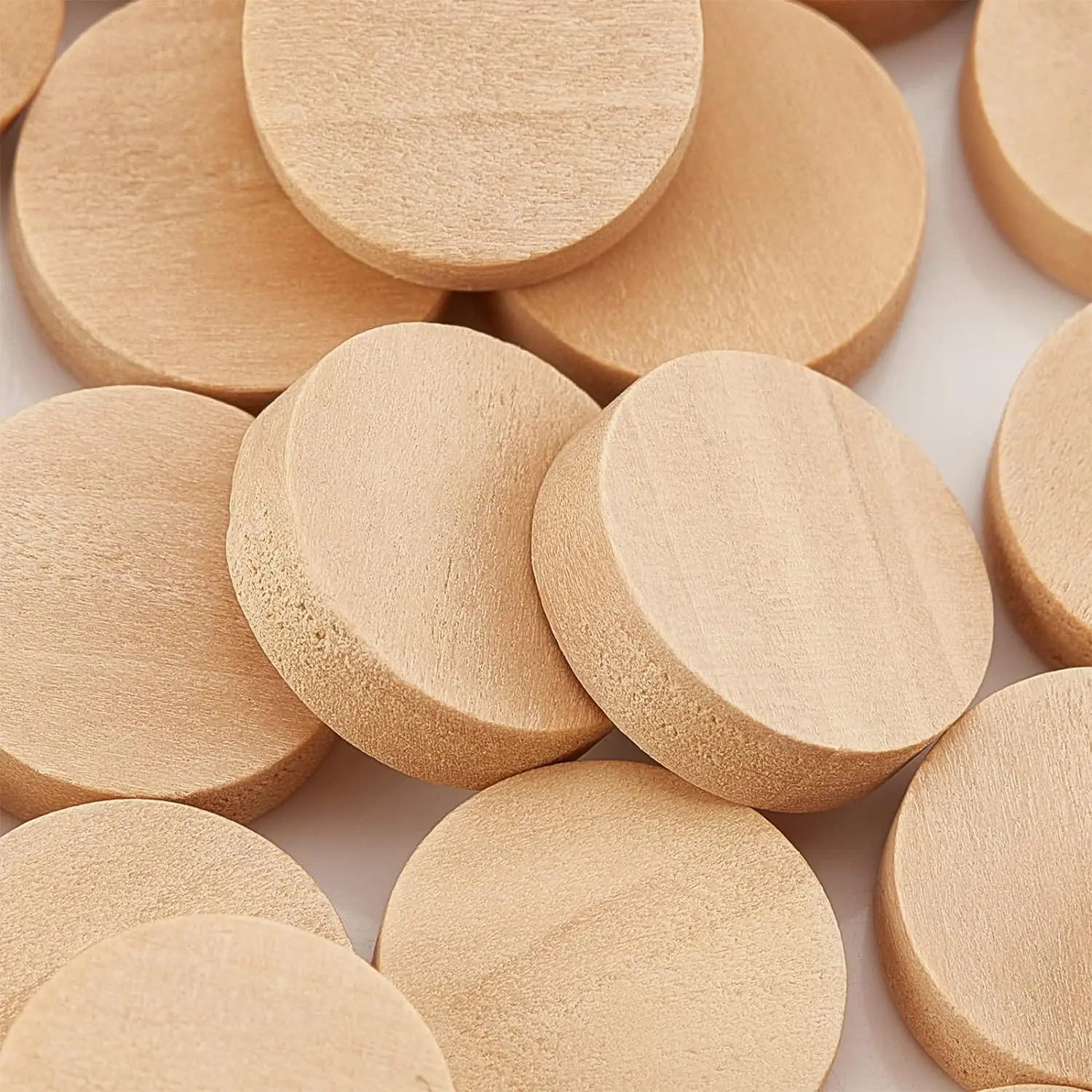 0.6 Inch Natural Beech Wood Chips Unfinished Round Wood Chips DIY Crafts Christmas Decoration