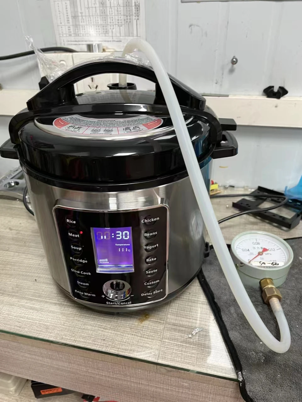 Factory direct 6L Non-Stick Coating Inner Pot sale custom Household electric pressure cooker