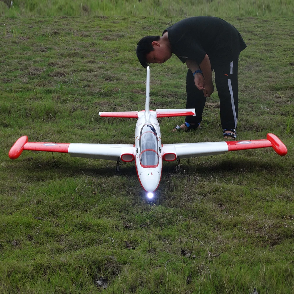F5 Model Aircraft 2200mm with 1400mm Wingspan Engine Compatibility 120cc Anti-Bubble Tank