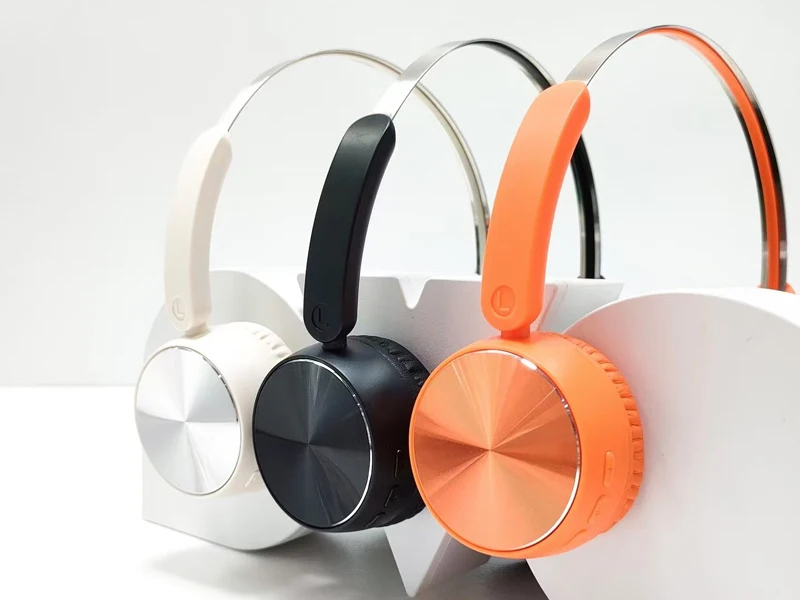 AKZ 69B Super Bass Headphone Gaming Over-ear Headphones Wireless Fashion Music Earphone Rechargeable Sports Earbuds