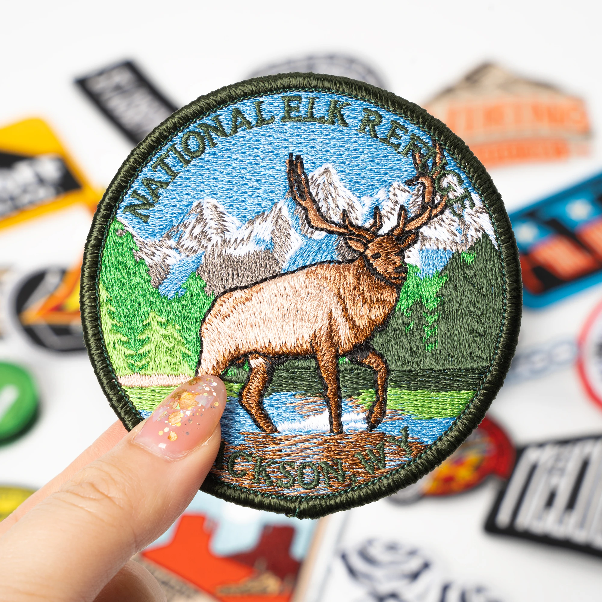 Wholesale Custom Logo 3d Clothing Embroidery Badge High Quality Woven Embroidered Patch For Sale