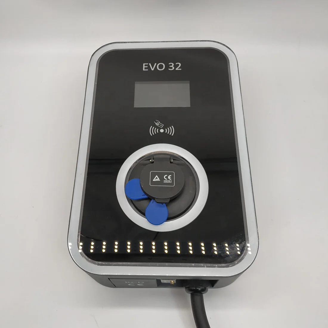 
7.3KW 230V 32A ev wall charger with type 2 socket and type B RCD,charging pile,EV level 2 charger,OEM 