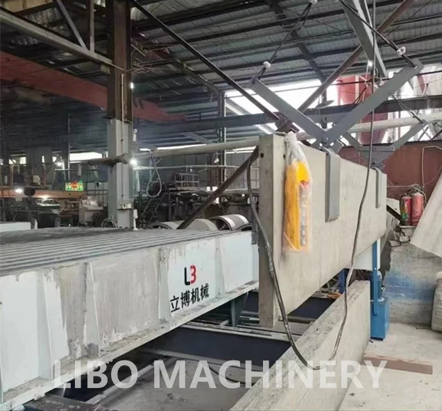 LIBO Supplier Assembled Precast Reinforced Concrete Walls Fence Panel Making Machine Factory Price