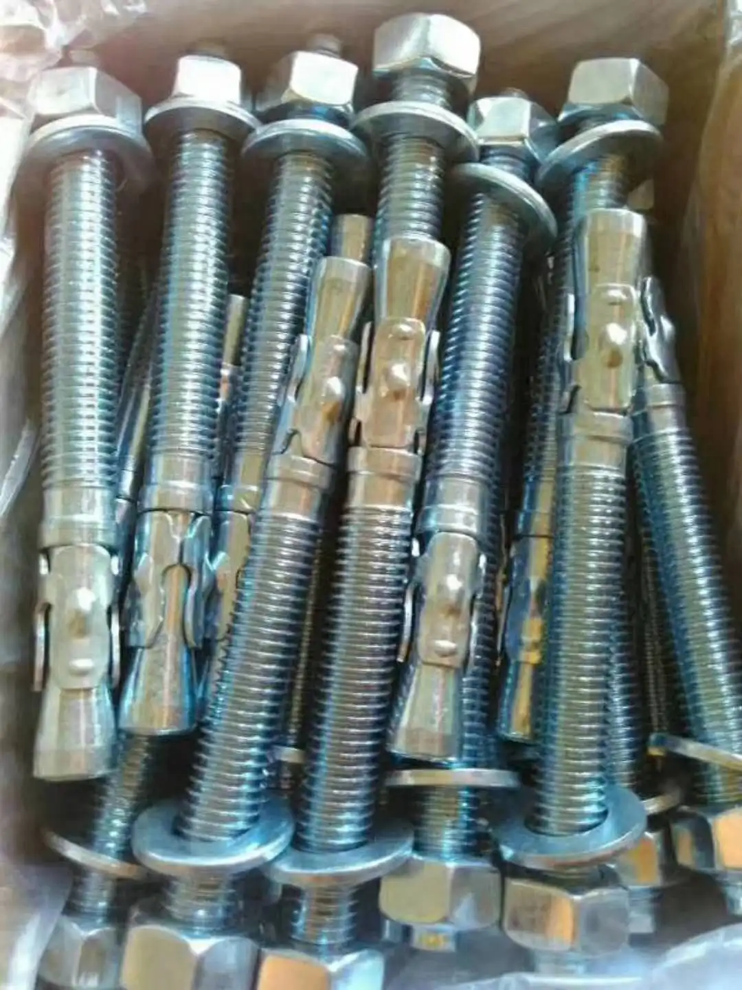 Steel expansion wedge anchor bolt zinc plated