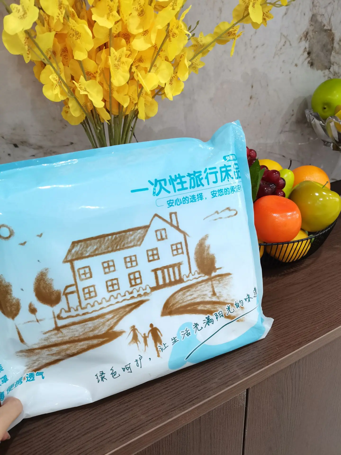 Comfort & Convenience Meets Hygiene: Top-Quality Disposable Bed Sheets for Every Need Disposable Bed Sheets