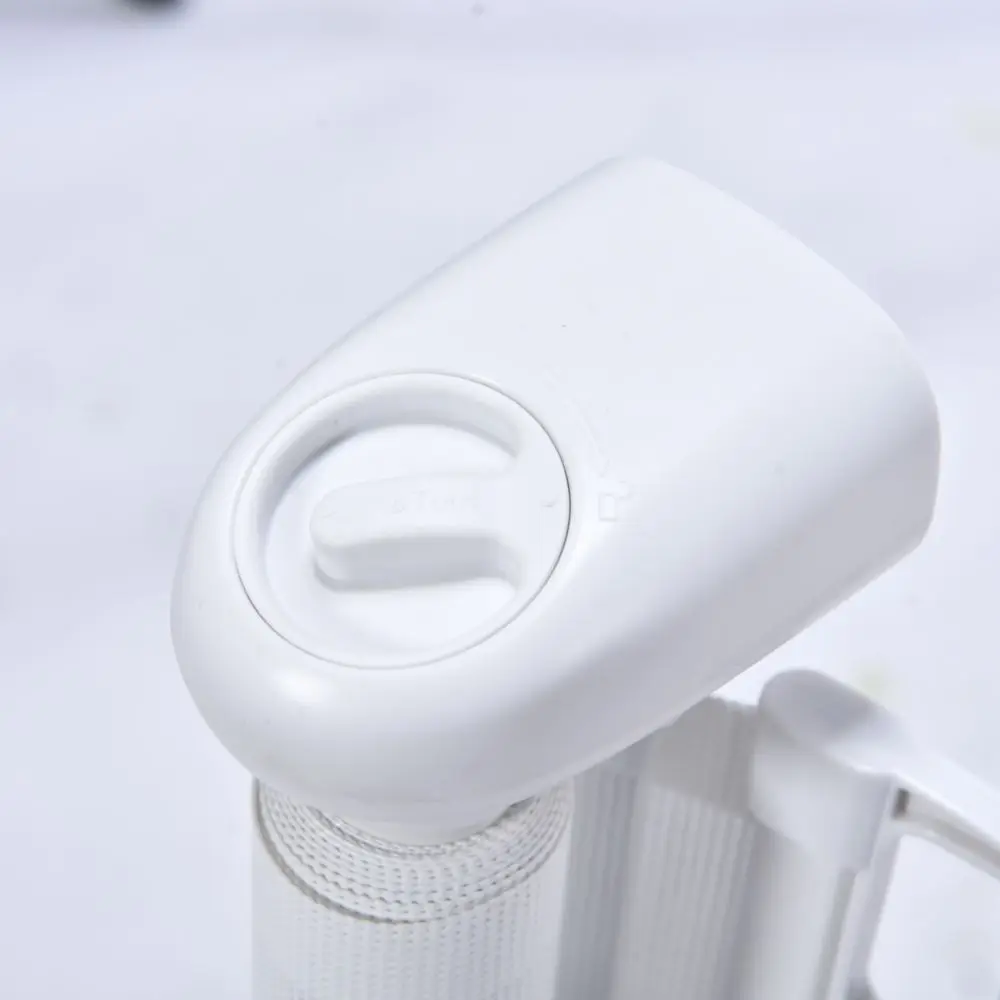 Hot Sale Pet Safety Gate Retractable High Quality Adjustable Sliding Portable Folding Mesh Magic Dog Fence Gate