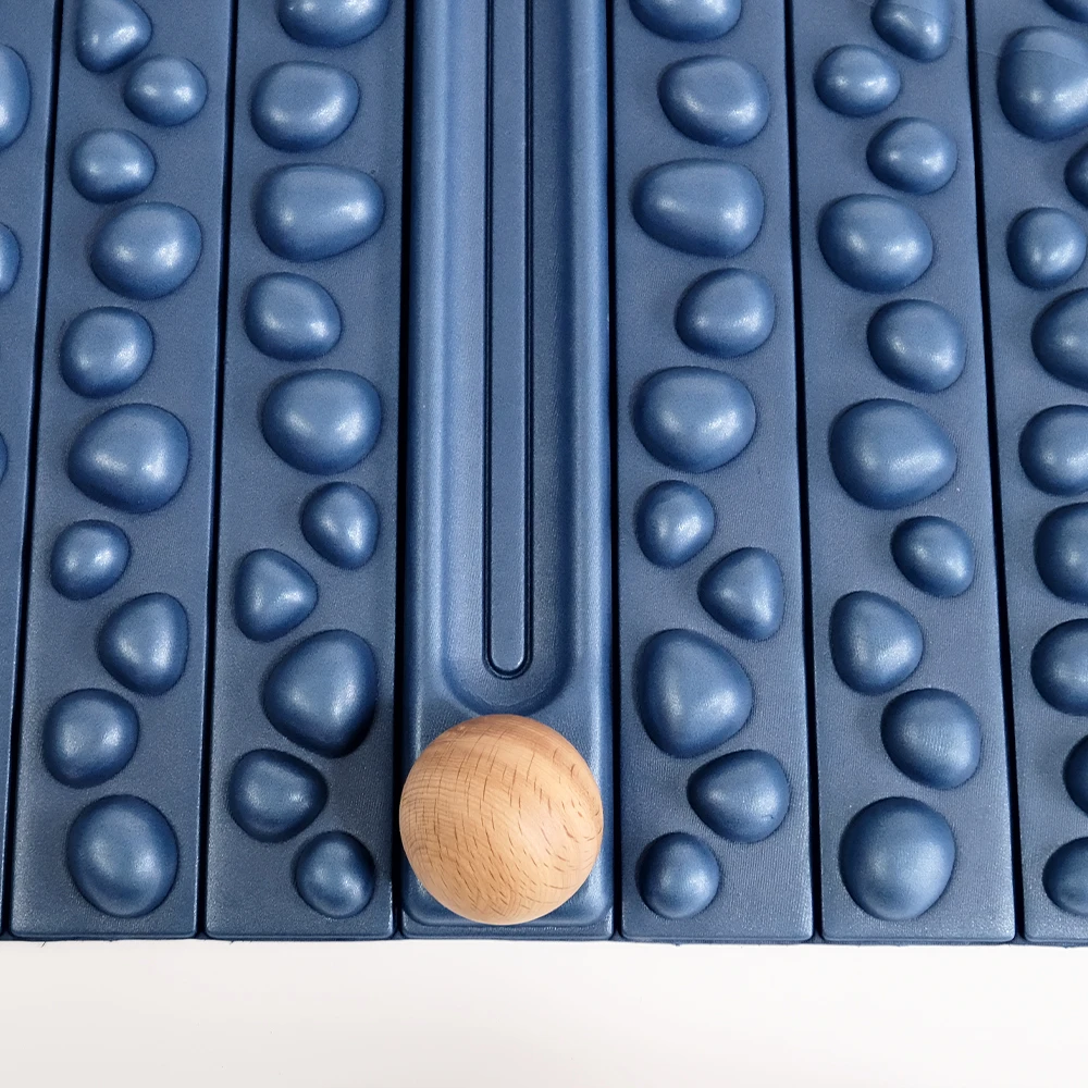 Huayi Eco-Friendly High Density  Domestic Durable EVA Rock Mat & Cork Massage Ball Set for Foot Massage