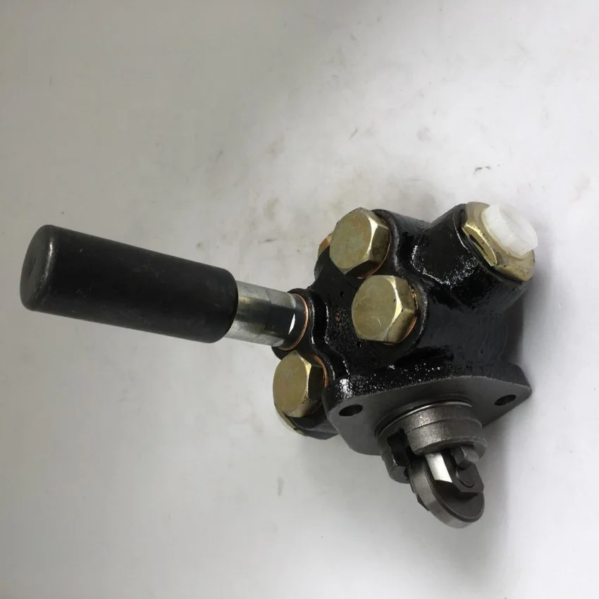 Hot Selling Original Factory Oil Pump Assembly 614080719 for SINOTRUK HOWO Truck Spare Parts