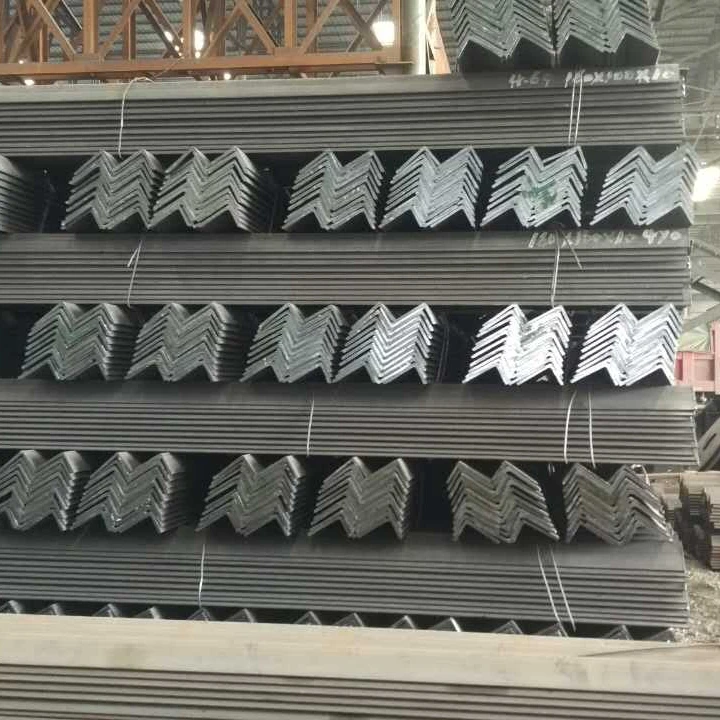Стальной угловой стержень