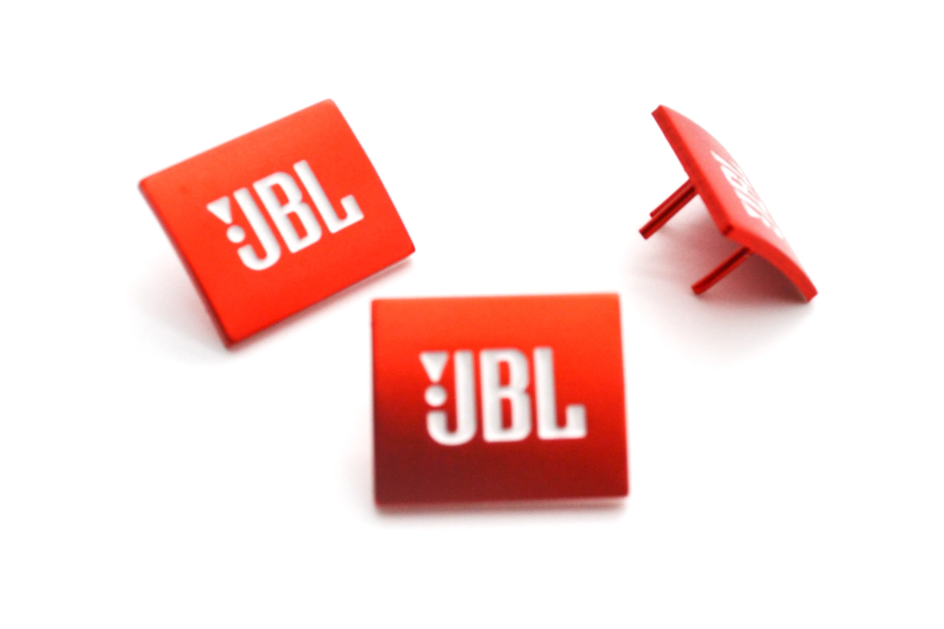 Custom Metal Hollow Brand Name Labels Metal Name logo Tag Metal Plates For Handbags