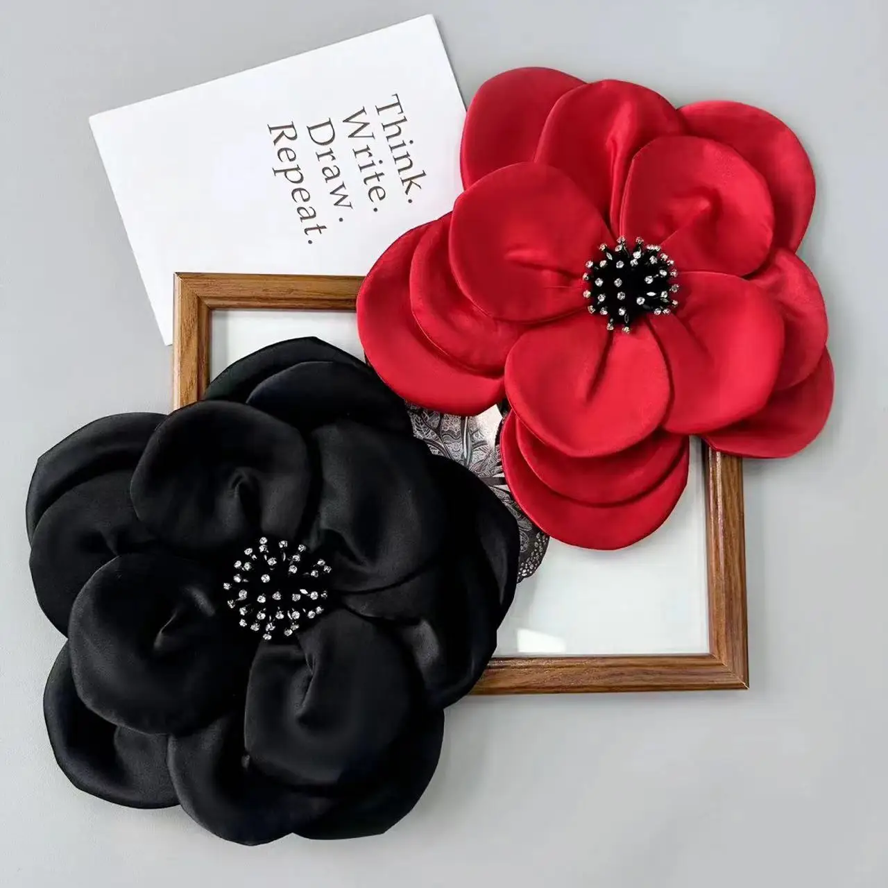 Newest Large Flora Patches Brooch Pin Custom Sew On Fabric 3D Flower Applique For Dress Clothing
