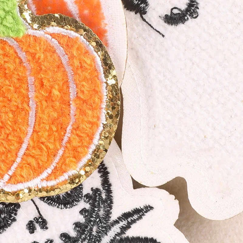 Cheap Custom Halloween Embroidered Pumpkin Skull Embroidery Towel Chenille Patches Applique