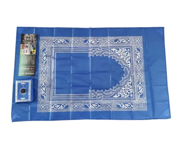 Foldable Travel Prayer Mat With Compass Qibla Finder With Booklet Portable Pocket Prayer Mat For Muslim