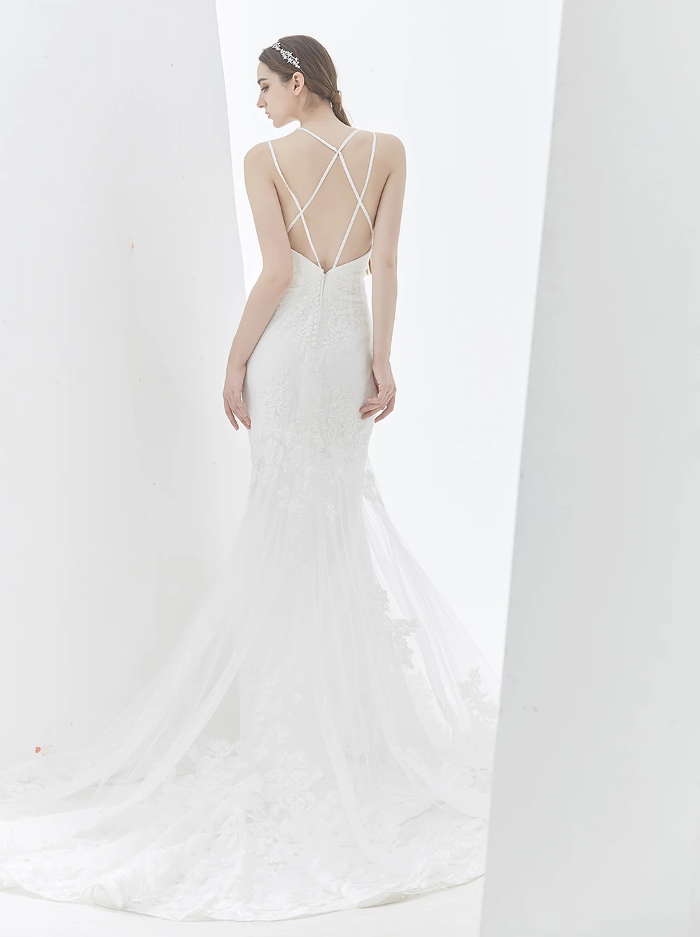 Manufacturer Custom made Plus Size Slim Wedding Dress Lace Sling Bridal Gown Dress Evening Dress