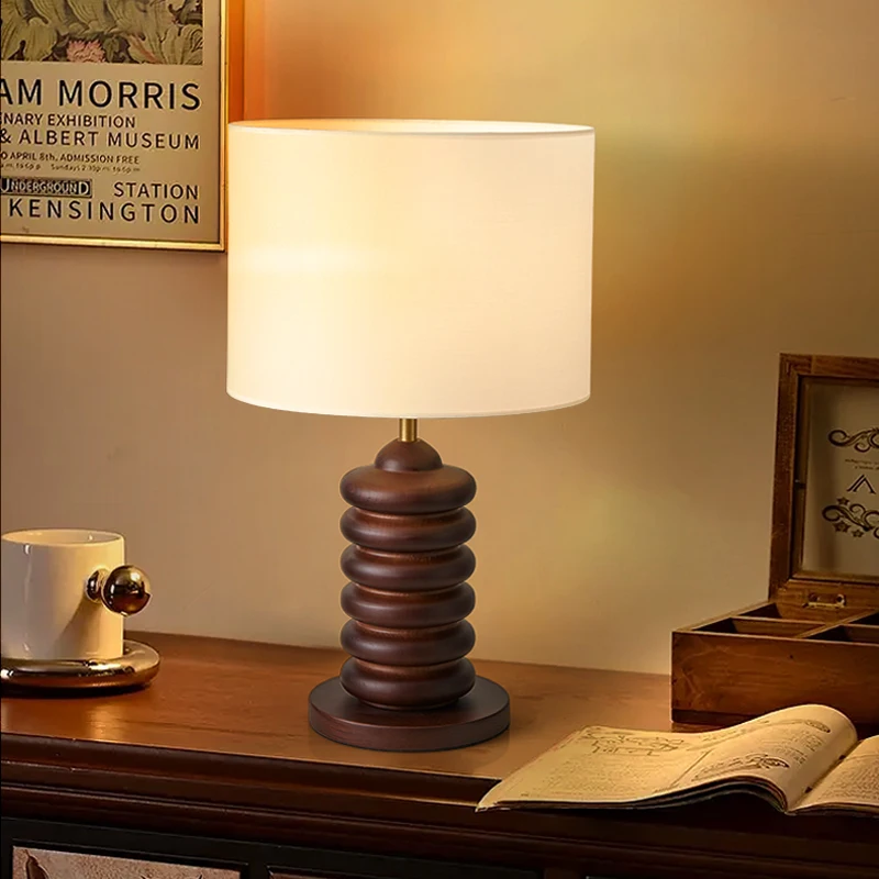 Retro Creativity Table Lamp Modern LED Desk lamps home decor Living Room Hotel Bedroom bedside lamp Desk Light