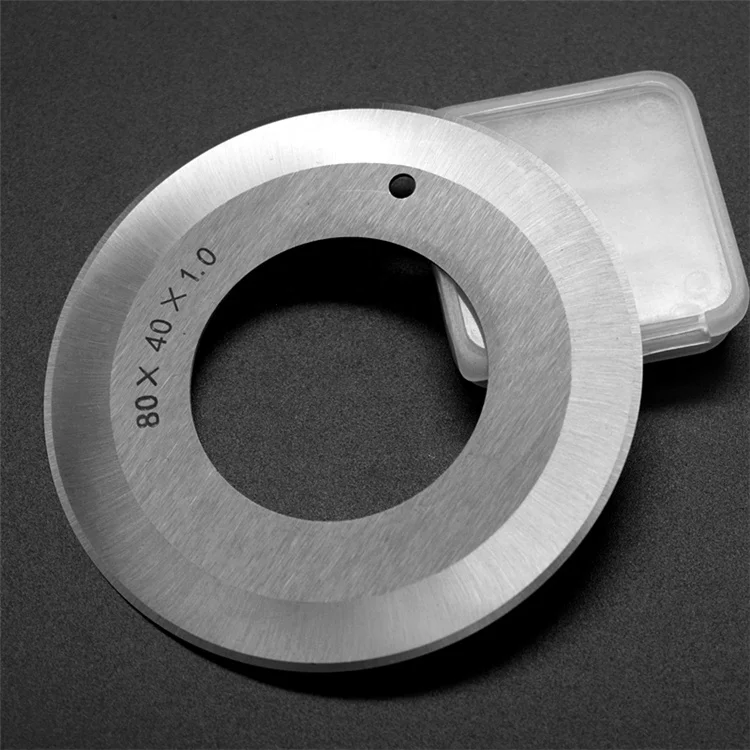 Cigarette filter cutting knives for high-speed machines